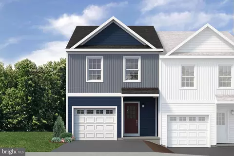129 Highpoint Park Dr, Pleasant Gap, PA 16823