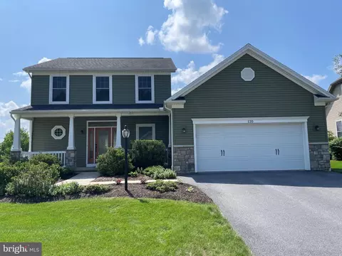 120 Bolton Ave, State College, PA 16803