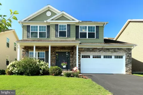 167 Honors Ln, State College, PA 16803
