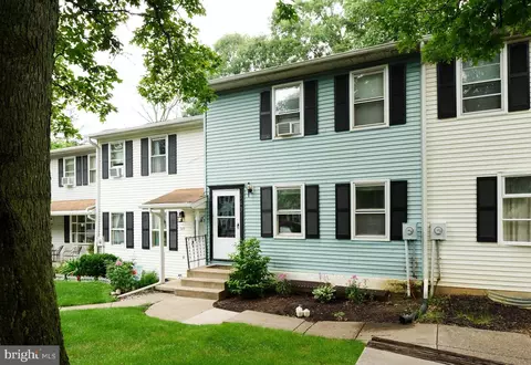 343 Oakwood Ave, State College, PA 16803