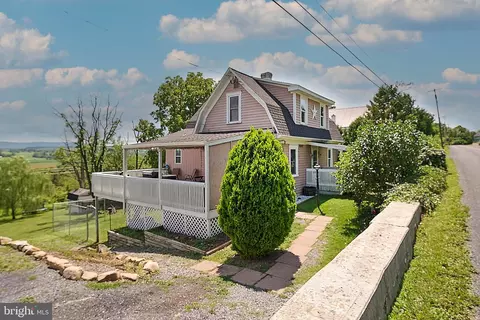 1002 Valley View Rd, Bellefonte, PA 16823