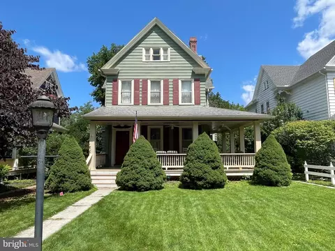 159 E Curtin St, Bellefonte, PA 16823
