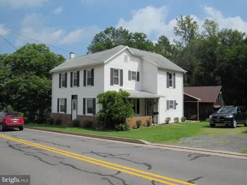 389 S Main St, Bellefonte, PA 16823
