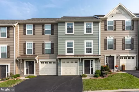 245 Kestrel Ln, Boalsburg, PA 16827