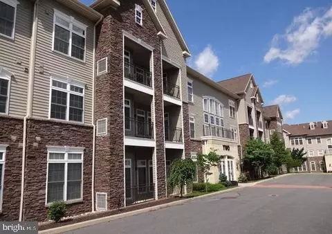 200 226 Jefferson Ave, State College, PA 16801