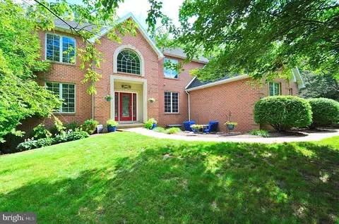 1304 Megan Dr, State College, PA 16803