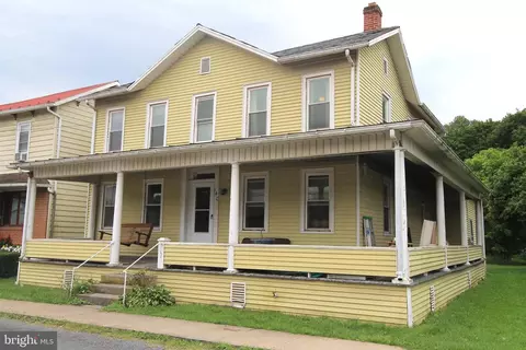 140 Penn St, Millheim, PA 16854
