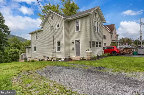 947 Halfmoon St, Bellefonte, PA 16823