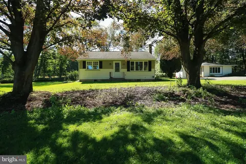 151 Peru Cir, Bellefonte, PA 16823