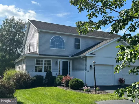 116 Skyview Dr, Bellefonte, PA 16823