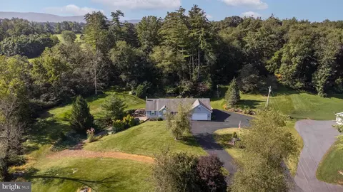 125 Tall Pines Ln, Bellefonte, PA 16823