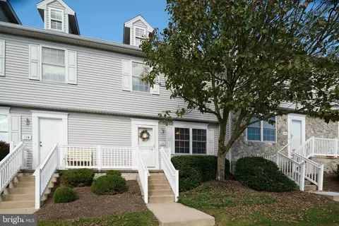 121 Birchtree Ct, State College, PA 16801