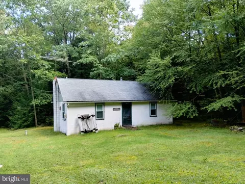 229 Old Logging Rd, Philipsburg, PA 16866