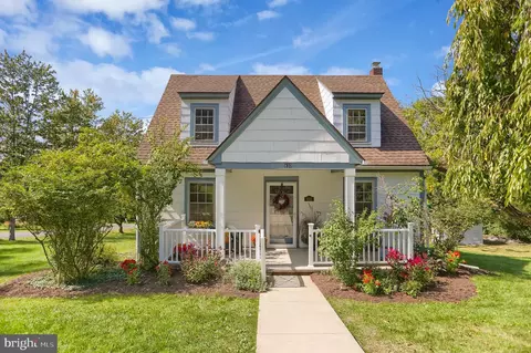 830 Henszey St, Lemont, PA 16851