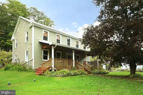 121 Old 144 Rd, Spring Mills, PA 16875