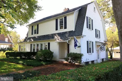 215 W Ridge Ave, State College, PA 16803