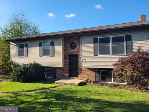 2483 Buchenhorst Rd, State College, PA 16801