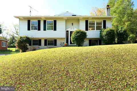 950 Grace St, State College, PA 16801