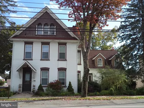 240 242 S Pennsylvania Ave, Centre Hall, PA 16828