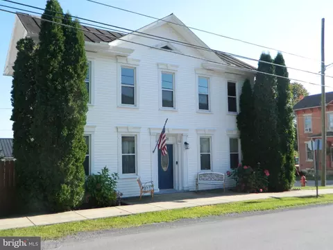 121 W Church St, Centre Hall, PA 16828