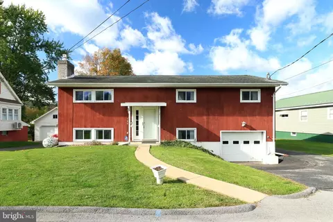 185 Hogan Ln, Howard, PA 16841