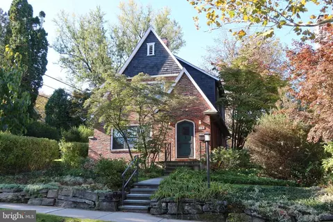 236 S Patterson St, State College, PA 16801