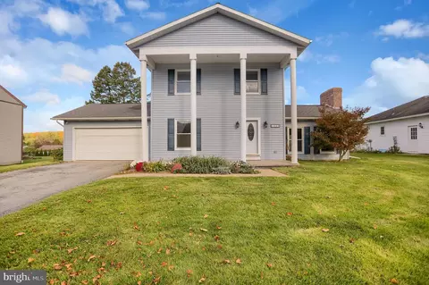 1449 Willowbrook Dr, Boalsburg, PA 16827