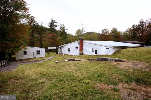 219 Beaver Rd, Julian, PA 16844