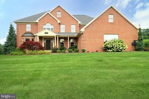 602 Windfield Ct, Port Matilda, PA 16870