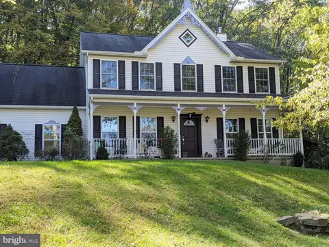 147 Manhasset Dr, Port Matilda, PA 16870