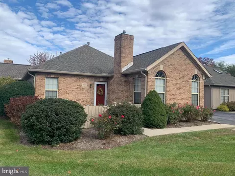 931 Hart Cir, State College, PA 16801