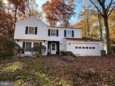 648 Wiltshire Dr, State College, PA 16803