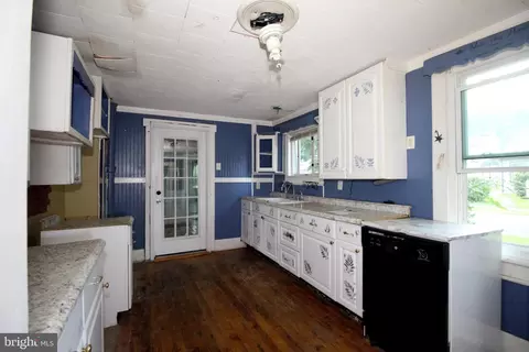 201 Walnut St, Fleming, PA 16835 photo 5