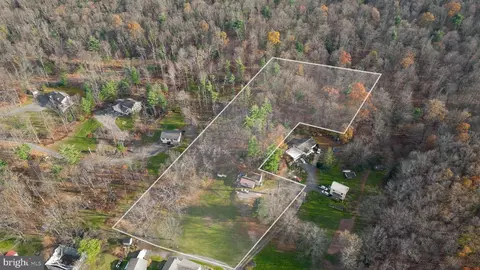 146 Cow View Ln, Warriors Mark, PA 16877