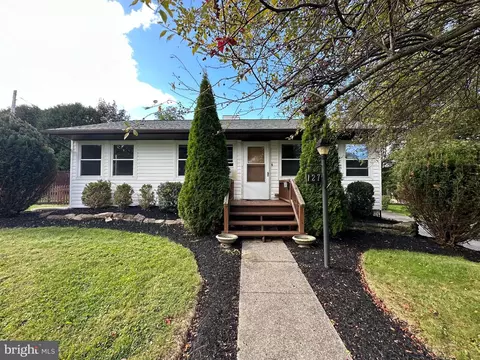 127 Logan Ave, State College, PA 16801