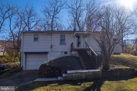 151 Breons Ln, Bellefonte, PA 16823