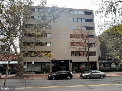 310 S Allen St #602, State College, PA 16801