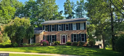 549 Longbarn Rd, State College, PA 16803