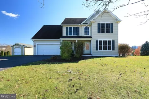 110 Slate Ct, Bellefonte, PA 16823