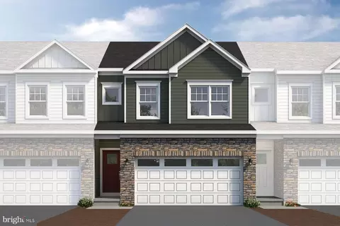 563 Brandywine Dr, State College, PA 16801