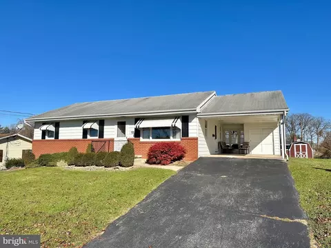 466 Shope St, Bellefonte, PA 16823