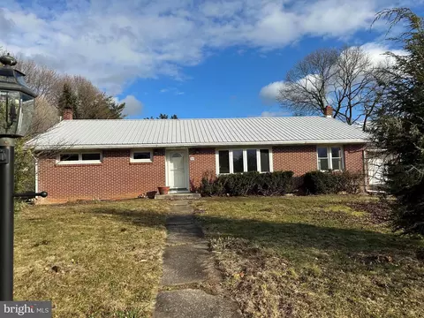 243 N Rachels Way, Aaronsburg, PA 16820
