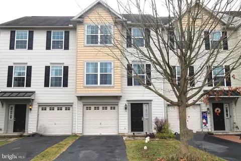 143 Cambridge Ln, Bellefonte, PA 16823
