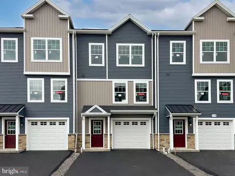 116 Dolomite Dr, Port Matilda, PA 16870