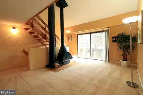 805 Stratford Dr #2, State College, PA 16801