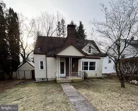 222 Elm St, State College, PA 16801