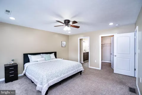 Bedroom - 231 Bolton Ave, State College, PA 16803 photo 1 of 7