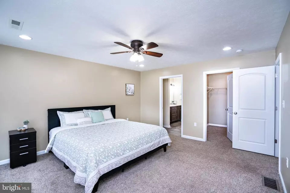 Bedroom - 231 Bolton Ave, State College, PA 16803 photo 1 of 7