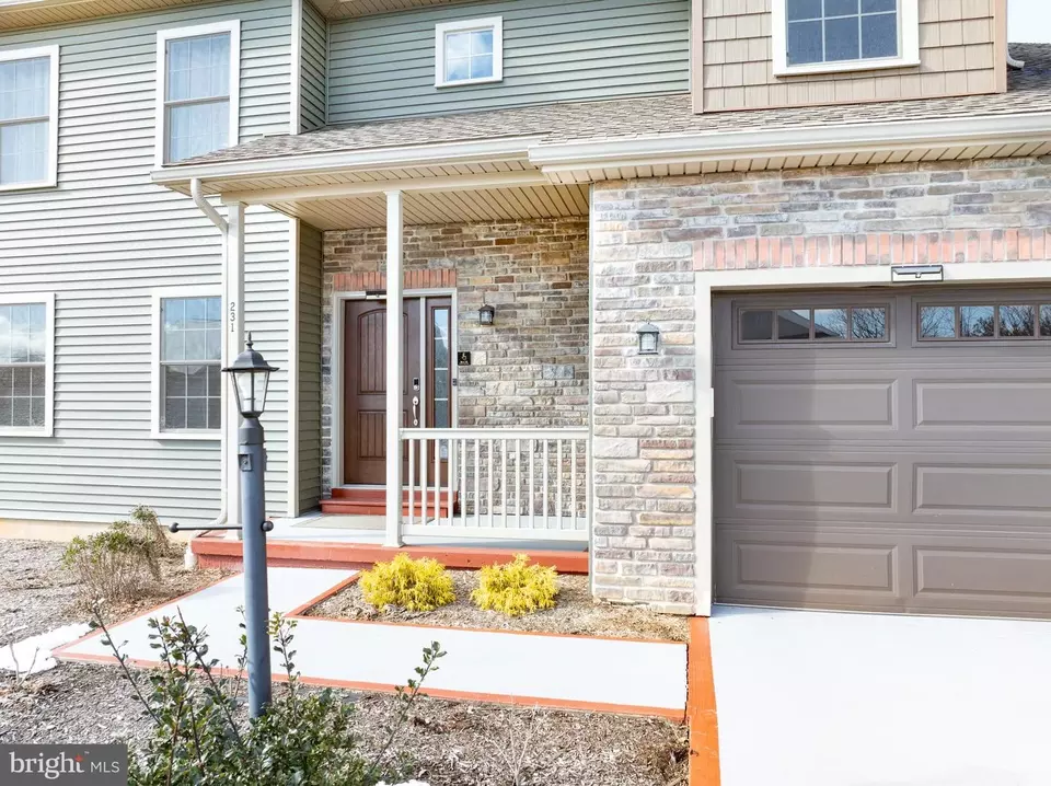 Exterior - 231 Bolton Ave, State College, PA 16803 photo 5 of 8