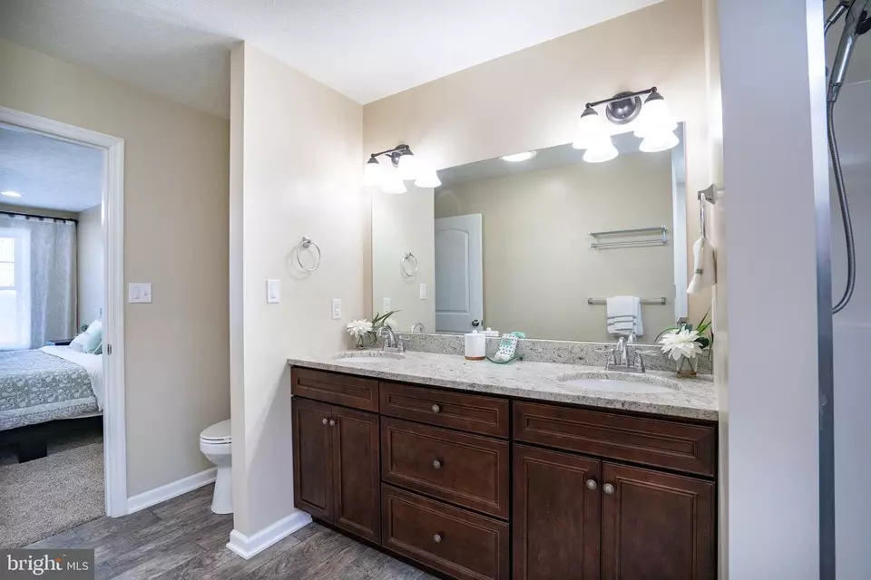 Bath - 231 Bolton Ave, State College, PA 16803 photo 5 of 8